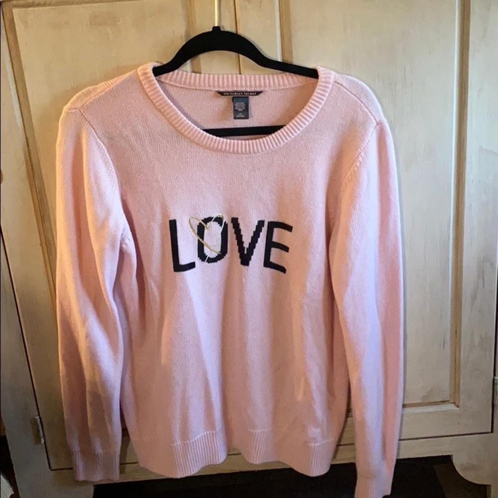Victoria Secret Size L “Love” sweater